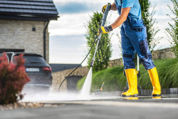 Professional Pressure Washing Services in Washington, KS